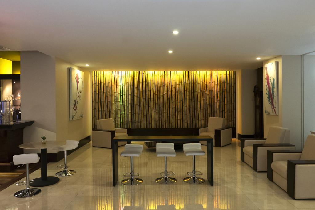 Torres Del Lago Suites And Apartments San José Esterno foto
